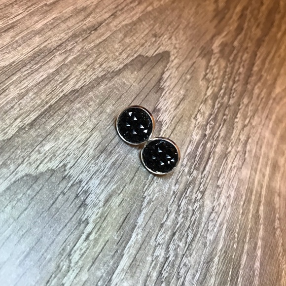 Black Prism w/Silver Stud Earrings - Picture 2 of 2